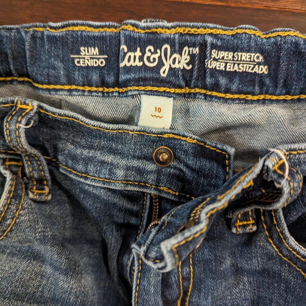 CAT & JACK boys youth jeans, size 10slim